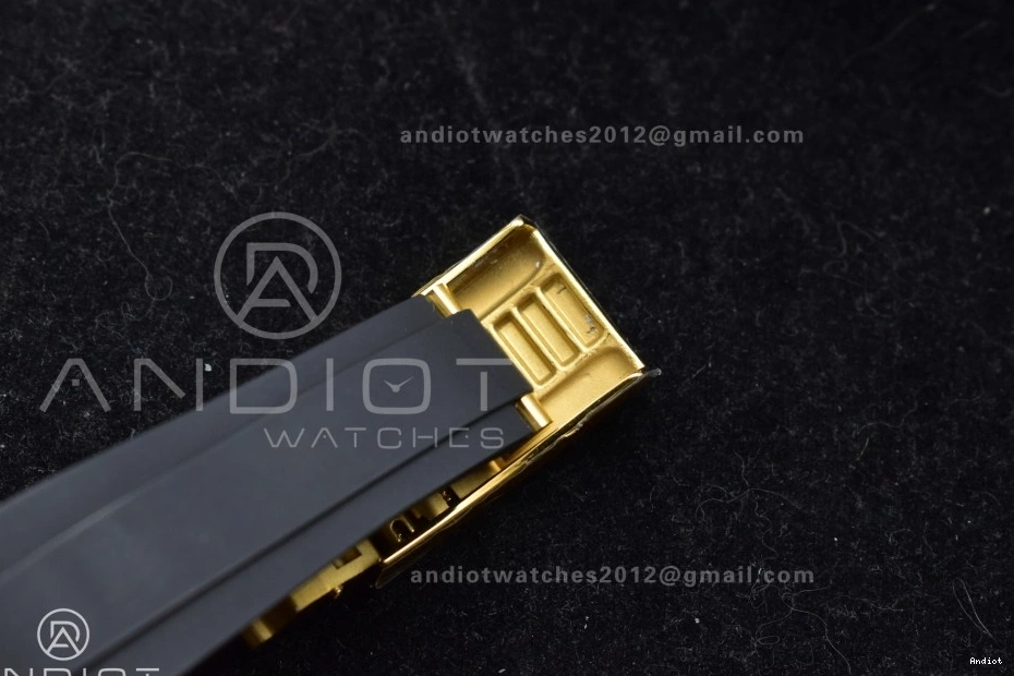 Oysterflex Edition 126518 SH4131 Best on (Weighted) V6 Diamonds Daytona QF Strap 1:1 YG Dial Black 0403